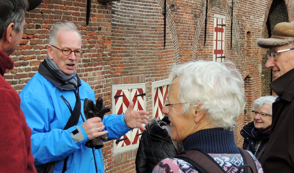 Gilde groep bij Koppelpoort