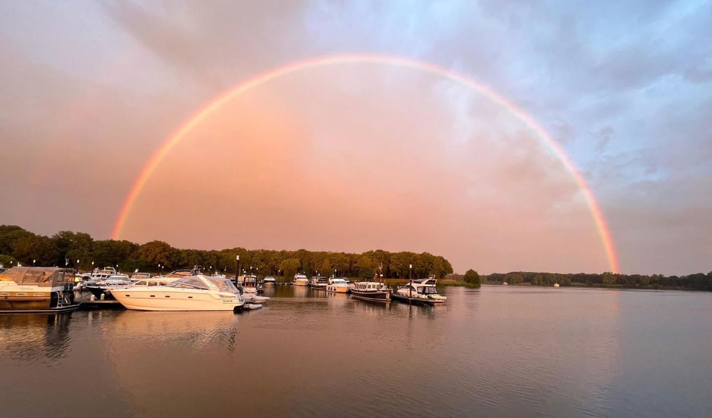 Op zoek naar de gouden pot bij de Mookerplas bij Nijmegen.