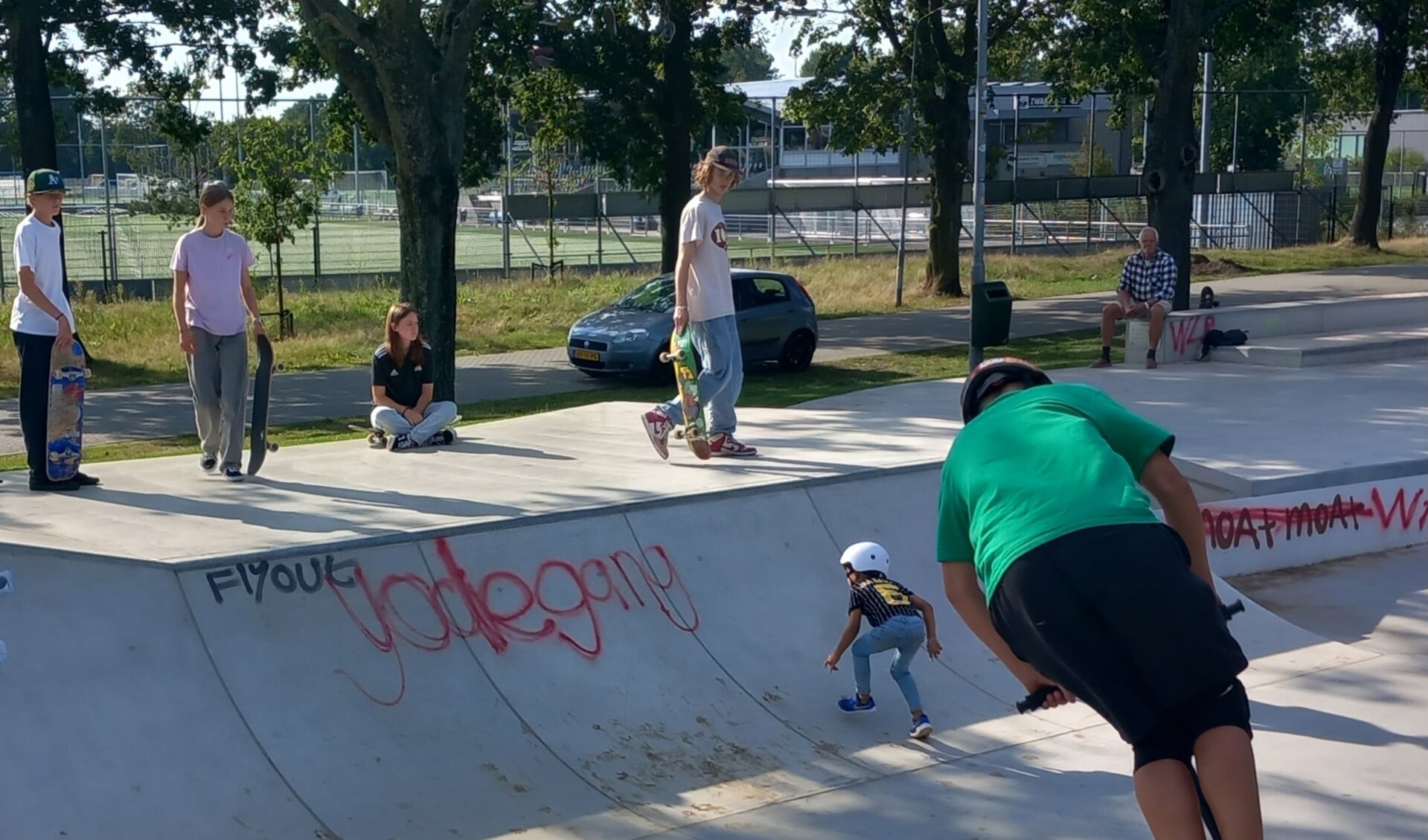 Grote en kleine skatebaan gebruikers zitten elkaar vaak in de weg.