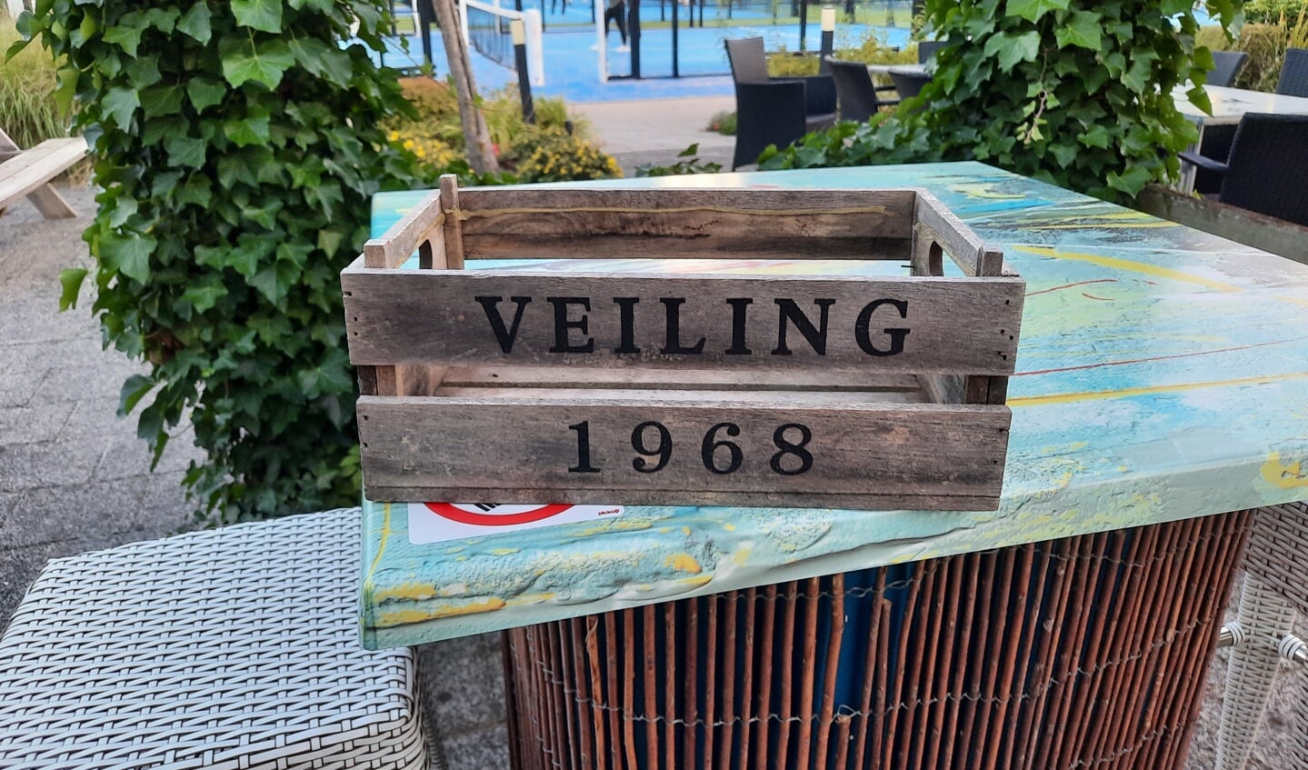 Fruitkistje van de veilinghal uit het oprichtingsjaar.