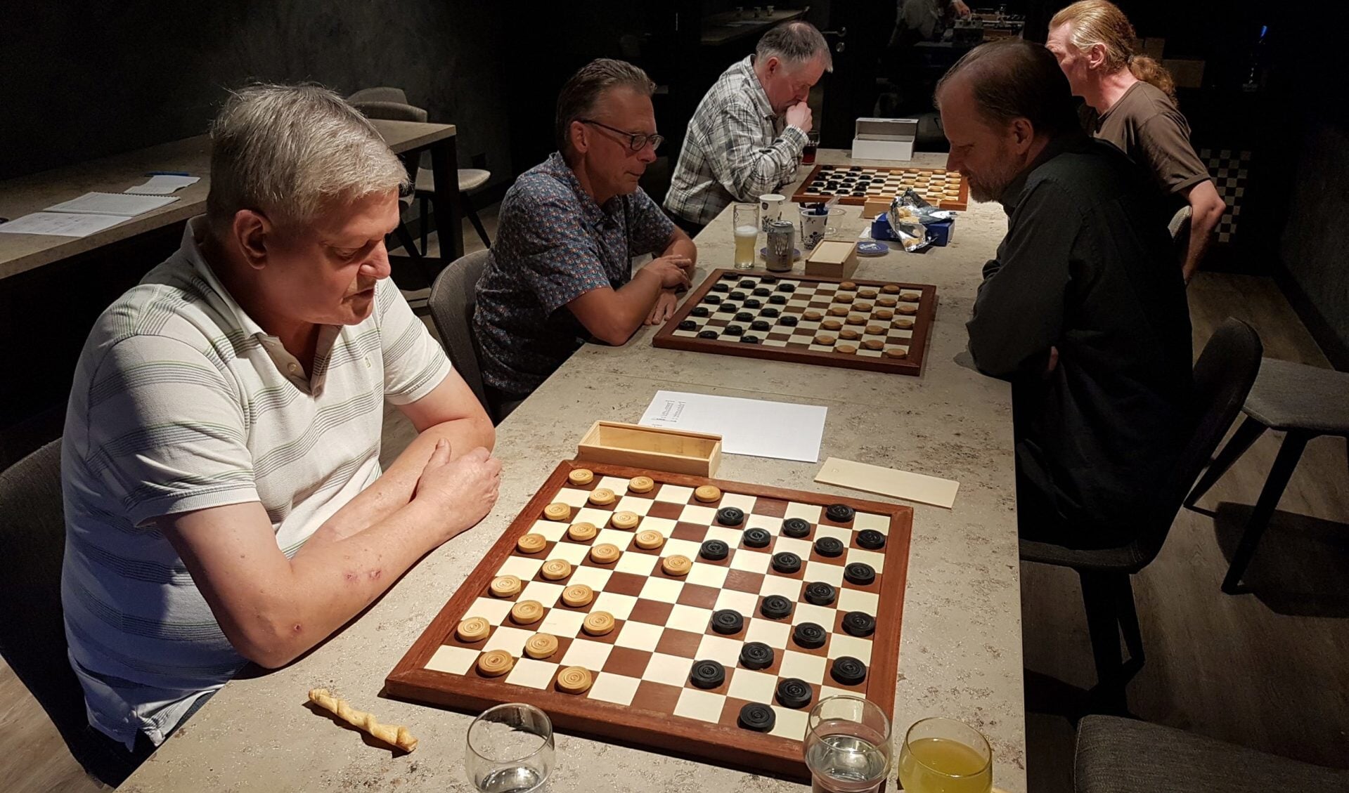Nieuw seizoen van start bij damclub PDC Putten.