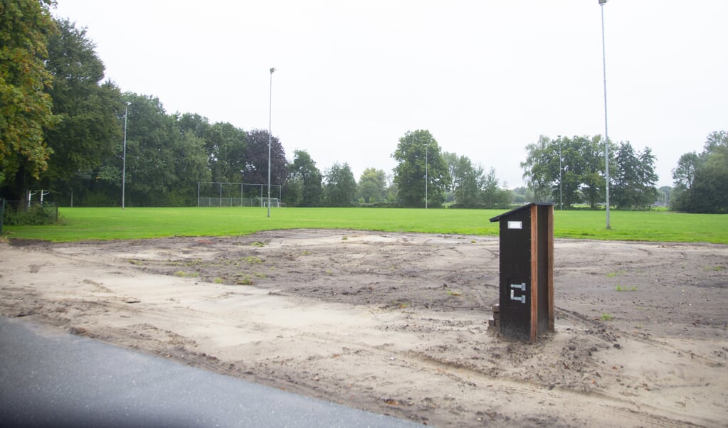Het voormalige voetbalveld van SV De Glind waar de Vereniging Ecowonen een nieuwe buurt wil ontwikkelen met 24 ecologisch verantwoorde koopwoningen.