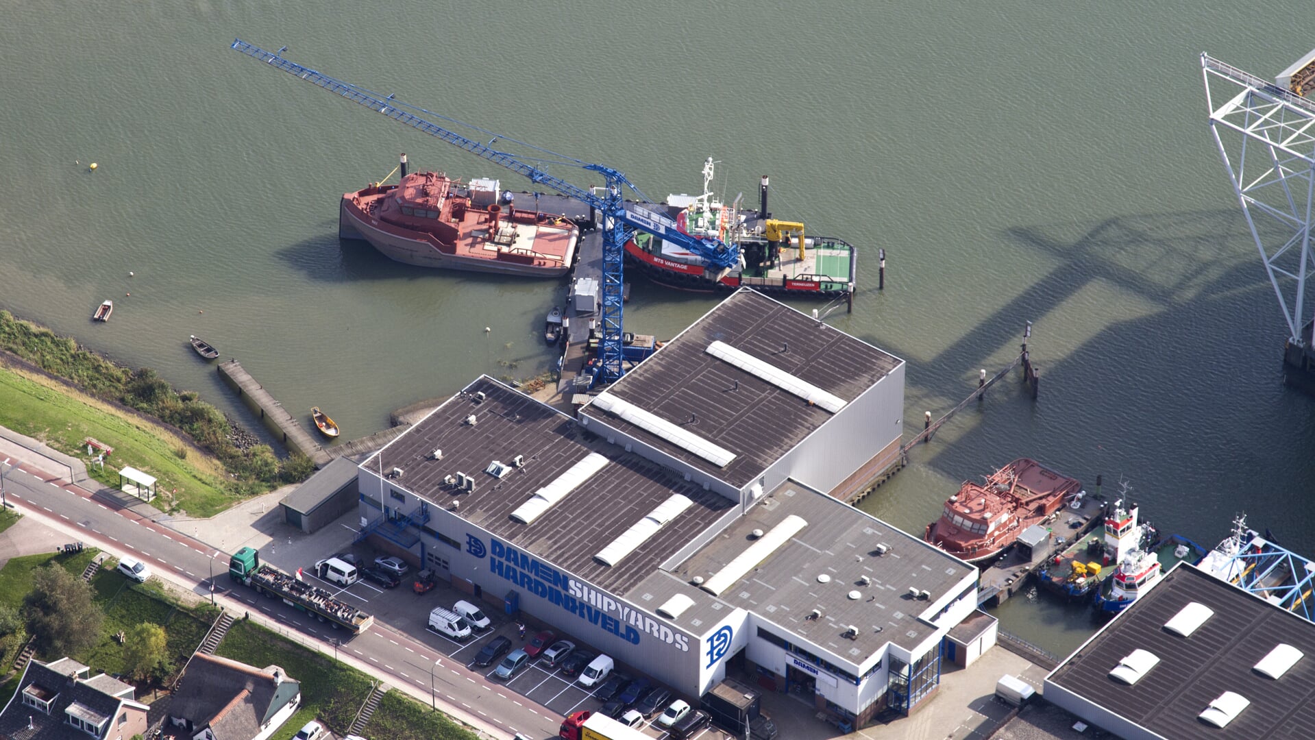 De scheepswerf van Damen Shipyards Hardinxveld is inmiddels verkocht aan Jos den Breejen