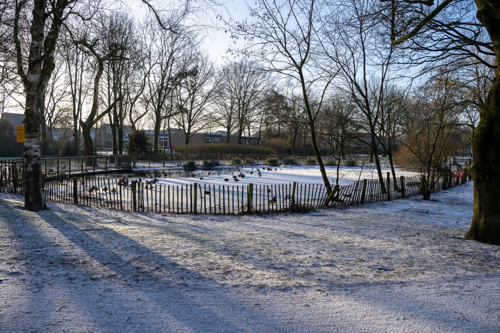 Putten Ontwaakt Opnieuw Onder Laagje Sneeuw: Code Geel Afgekondigd Om ...