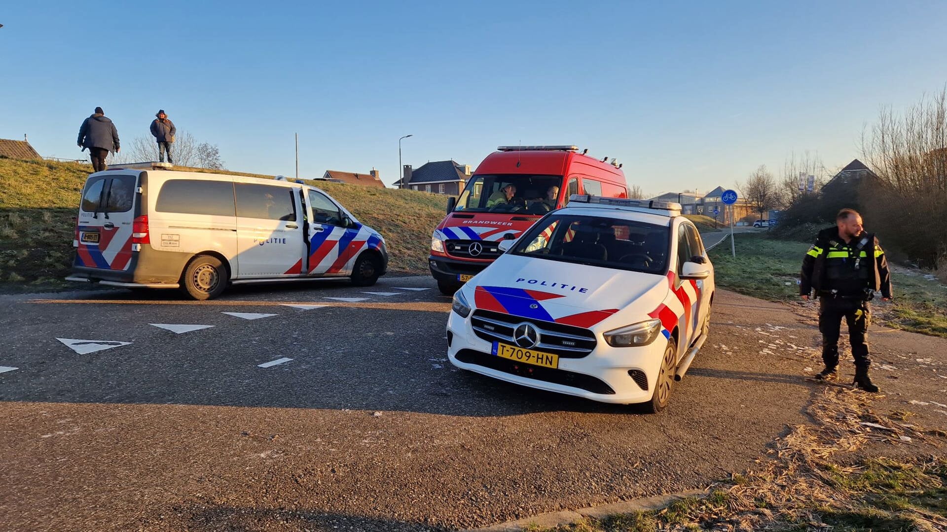 Hulpdiensten Rukken Uit Voor Melding Persoon In Rivier; Blijkt Te Gaan ...