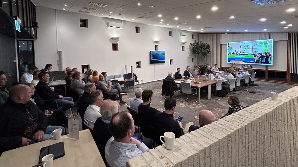 Inwoners in gesprek met de raad, op 25 januari in de raadszaal in Odijk.
