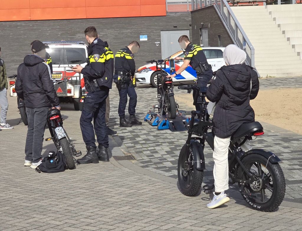 Controle van fatbikes in Ede oktober vorig jaar.