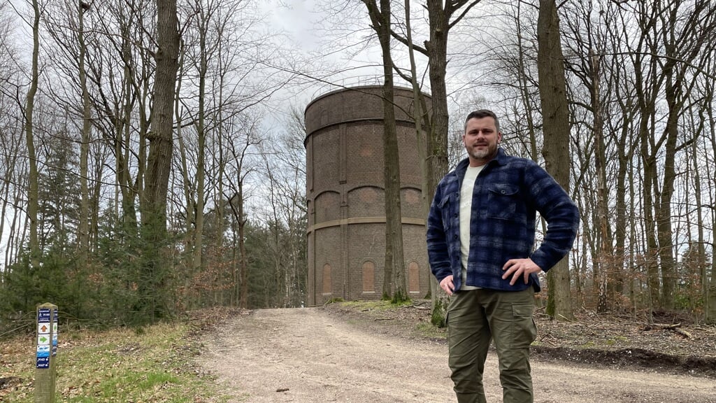 Pieter Trap uit Ermelo geeft de Watertoren in Harderwijk een nieuwe bestemming als oorlogsmuseum, het Herinneringscentrum Noordwest Veluwe ’40-’45.