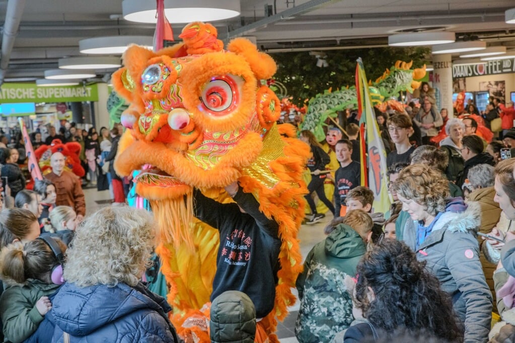 Viering Chinees Nieuwjaar met draken in centrum Hoofddorp - HCnieuws ...