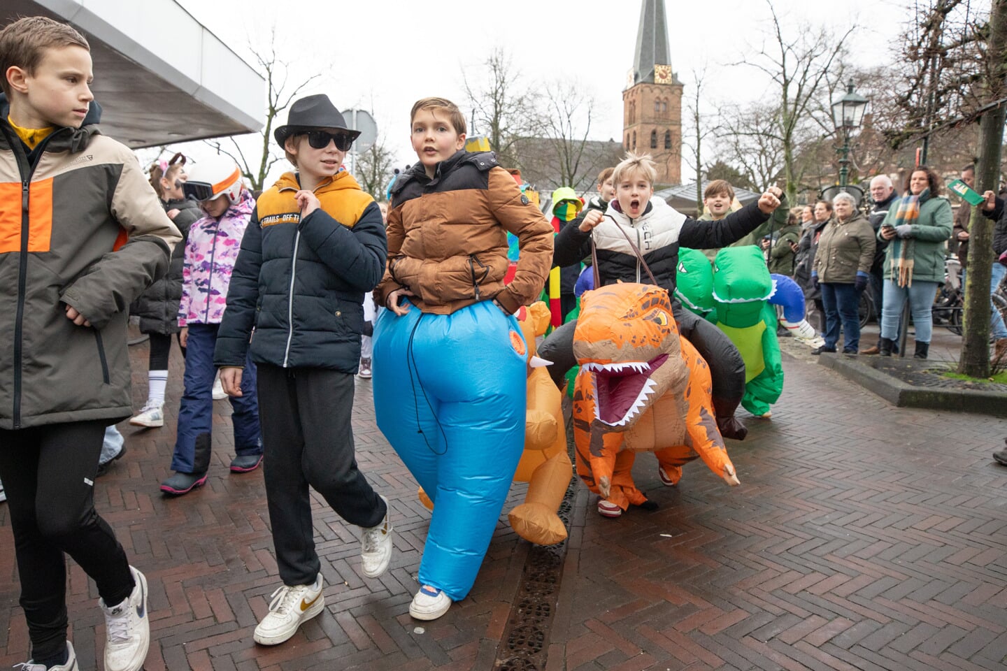 Kleintje Carnaval in Baarn groots gevierd.