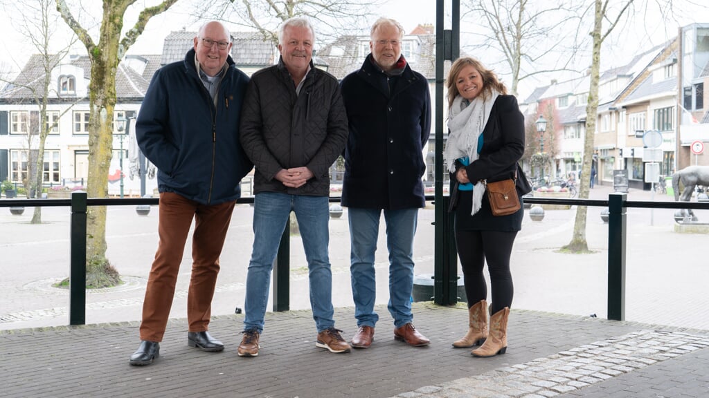 POB-bestuurders Gijs Dorrestijn, Ruud Bouwmans, Jan Nijhof en Krista Peeters (vlnr).