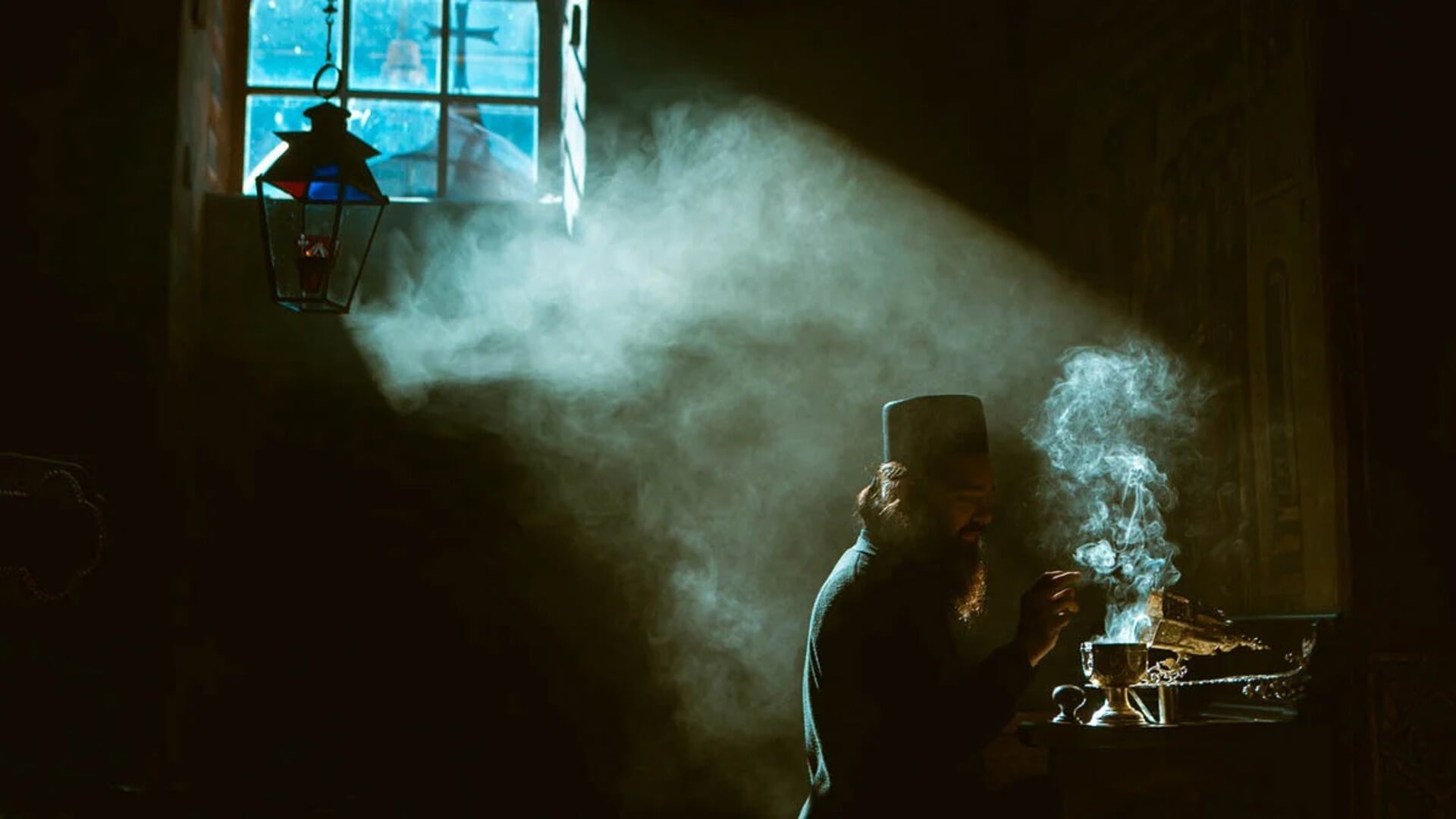 De film vertelt het verhaal van het eeuwenoude Grieks-orthodoxe kloosterleven op Mount Athos.