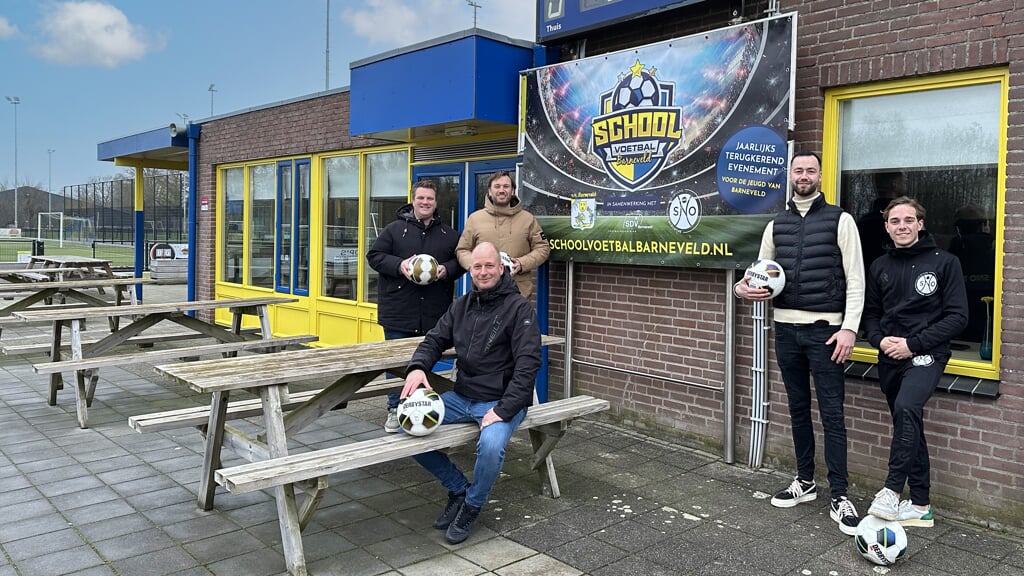 Schoolvoetbal Barneveld Keert Terug: Wedstrijdschema Gaat Op De Schop ...