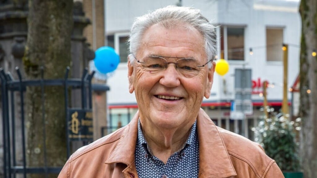 Jan Beijer (80) was in 1964 de eerste vaste redacteur/verslaggever van De Rijnpost.