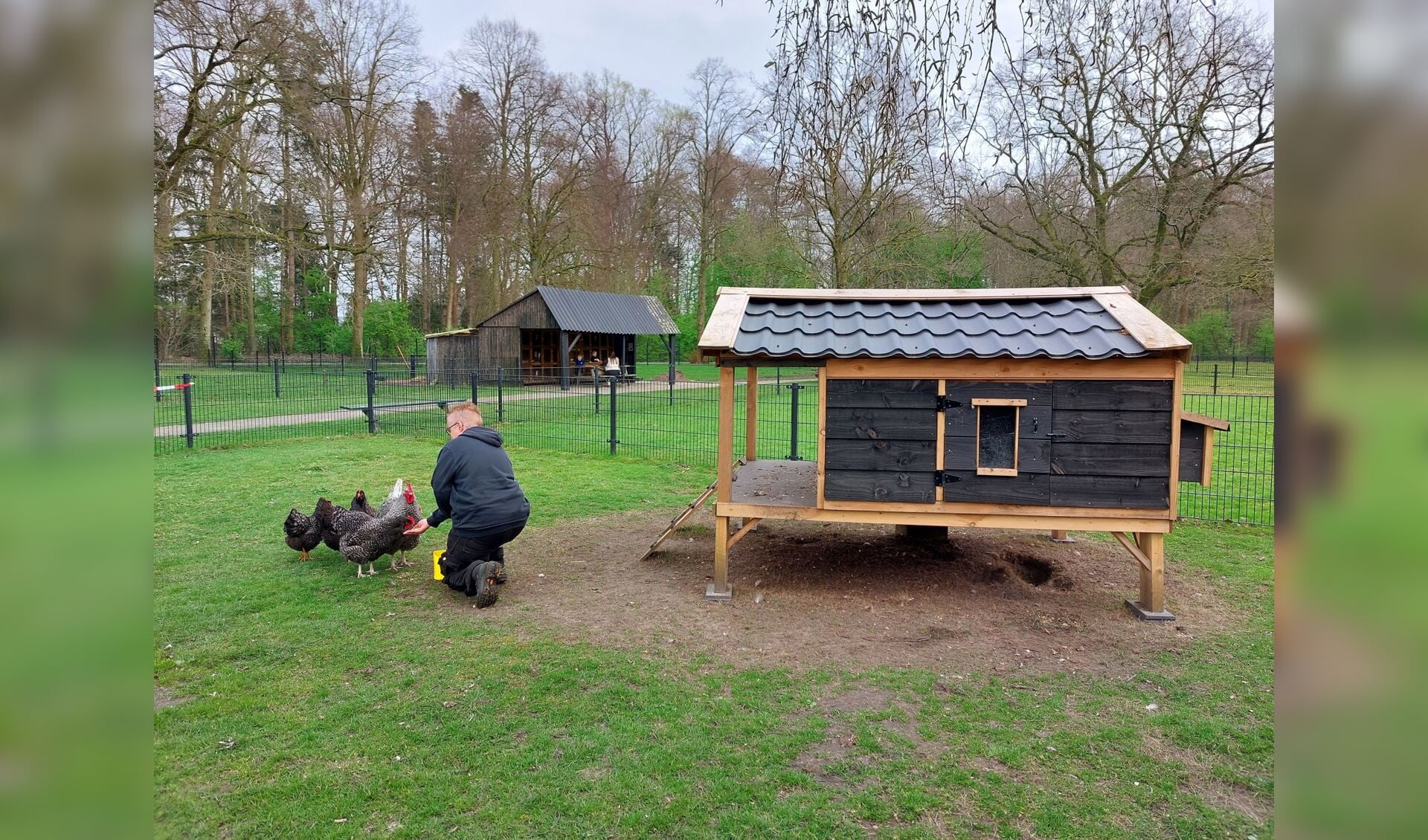 De nieuwe kippenren van de Klinkboerderij