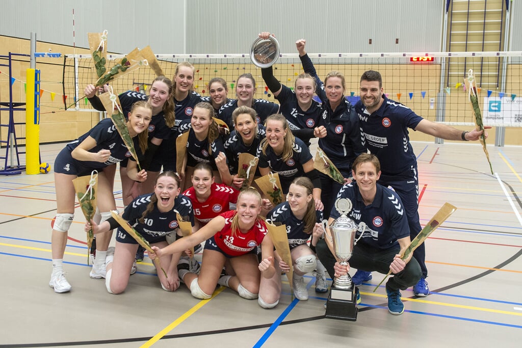 Volleybal AVV Keistad Dames B Topdivisie kampioen 2023-2024
