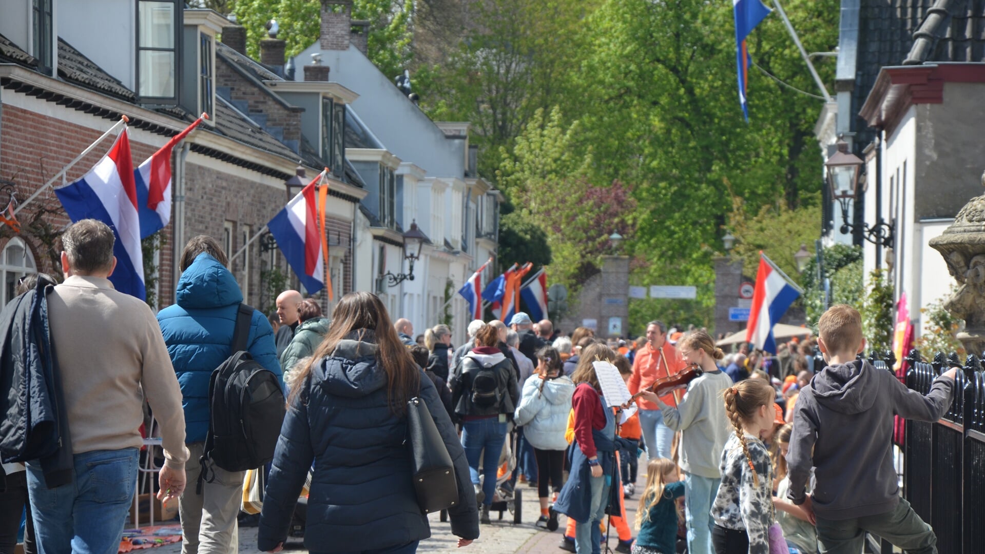 Altijd druk op de kleedjesmarkt