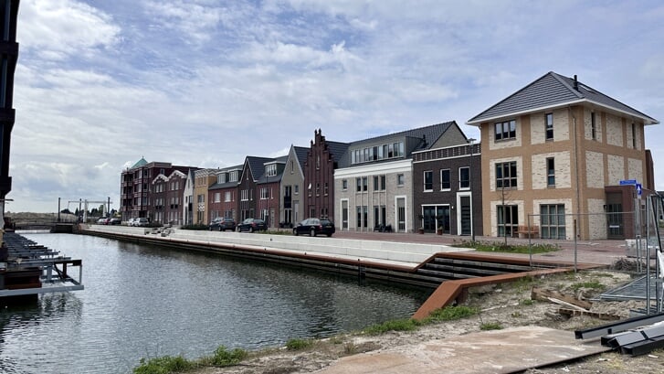 Bewoners Jan Piekgracht willen voorrang bij toewijzen ligplaatsen.
