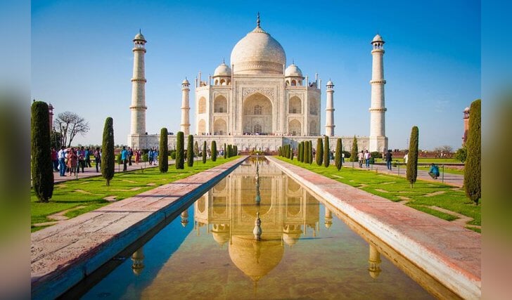 De Taj Mahal in India is een van de zeven wereldwonderen