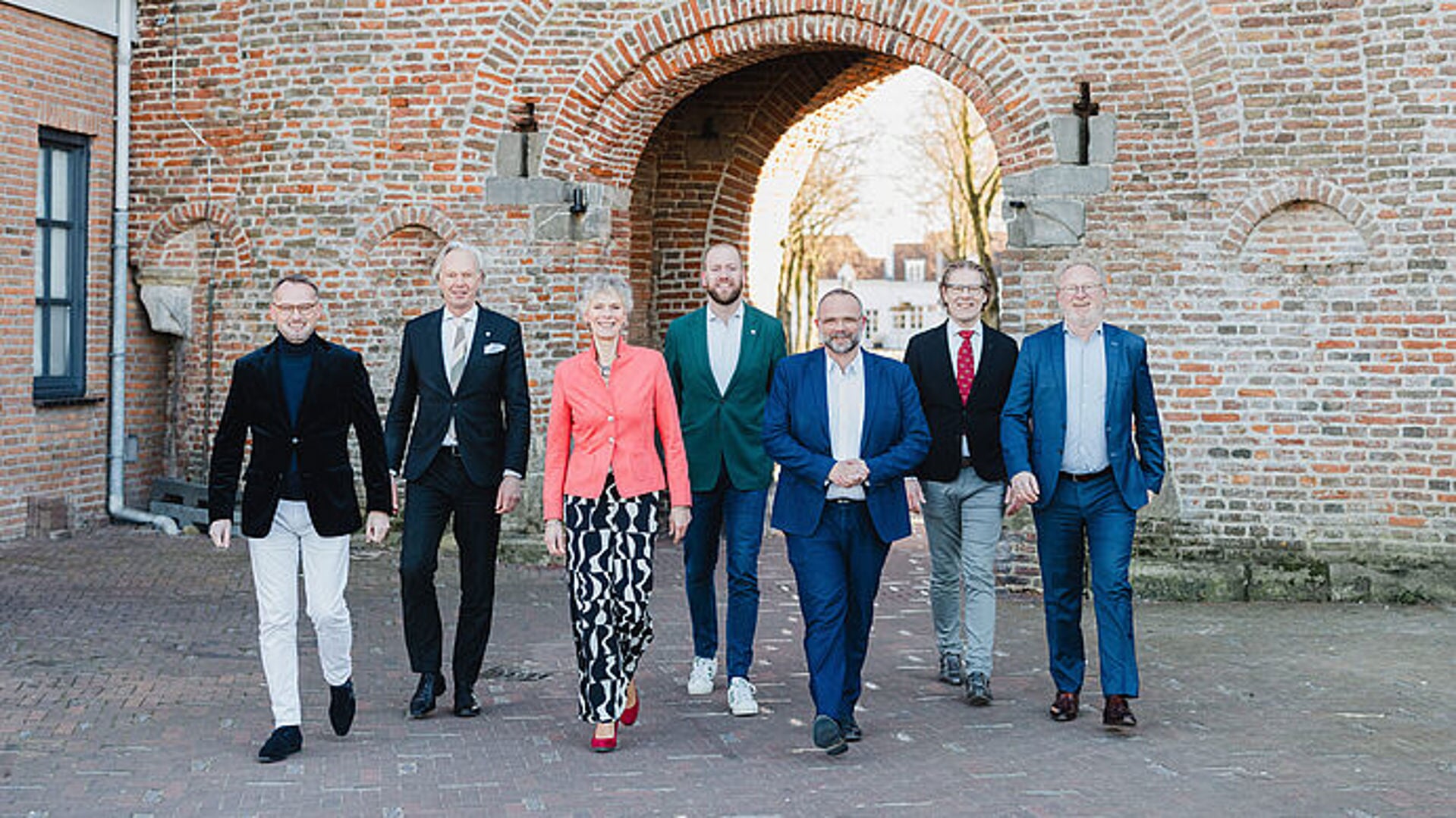 College Van Burgemeesters En Wethouders Stelt Laadvisie Pas In Eerste ...