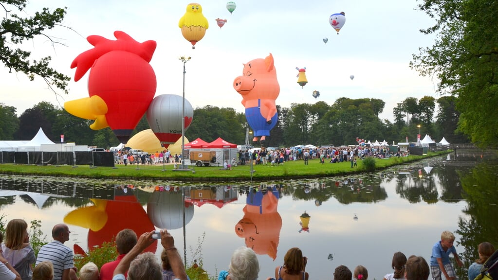 ,,We zien dat Ballonfiësta een effect heeft op het landgoed, bijvoorbeeld op de monumentale lanen rondom. De vraag is of je naar de toekomst toe het groen levensvatbaar kunt behouden.