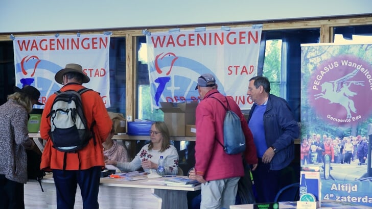 Vrijheidstocht door Wageningen. 