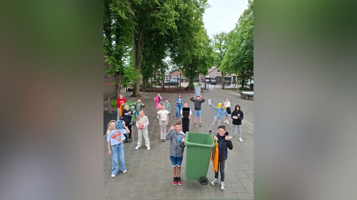 Water opvangen tijdens een regenbui. Leuk en zinvol!