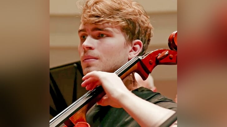 Mathias Pearson, oorspronkelijk uit Noorwegen komt optreden in de Feike Asma Concertzaal