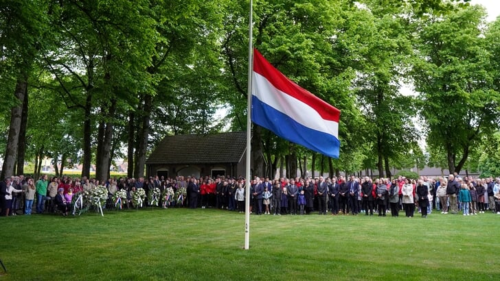 Nationale Dodenherdenking op Oude Algemene Begraafplaats