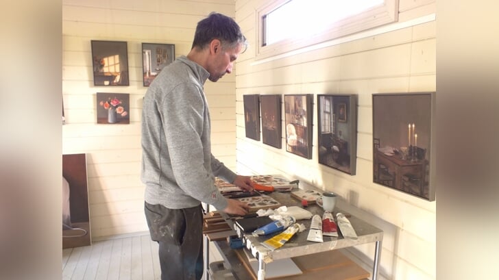 Serge in zijn Apeldoornse atelier
