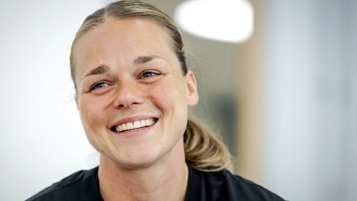 Ilse van der Zanden tijdens een mediamoment van de voetbalsters van Oranje in aanloop naar het EK in Zwitserland. 