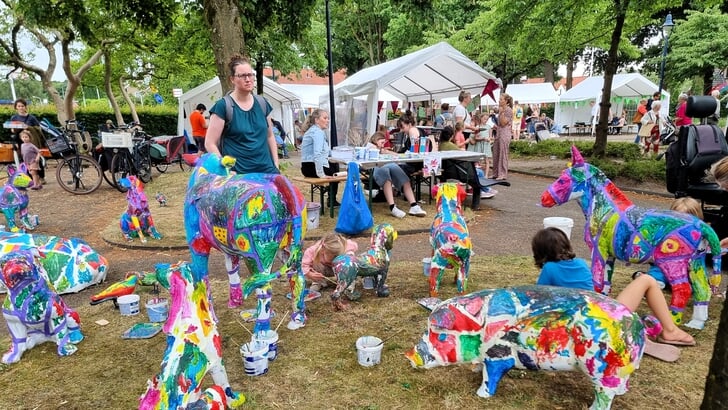Kinderen maken er in het Bart van Elstplantsoen een 'beestenbende’ van.