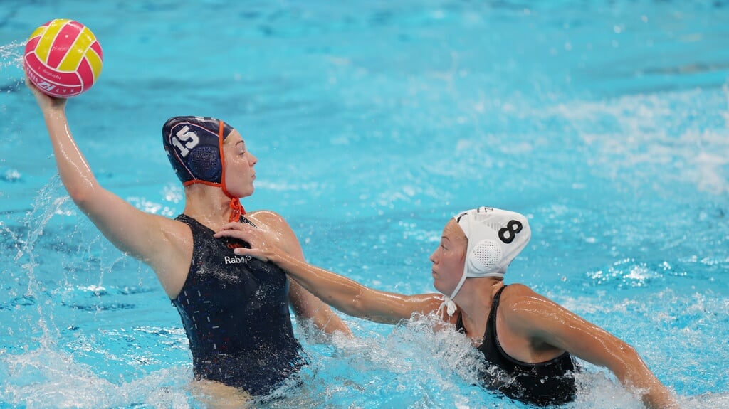 Pien Gorter en Millie Quin uit Nieuw Zeeland in actie.