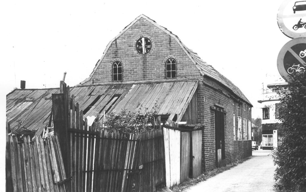 De oude schuur van wagenmakerij Vlastuin was later in gebruik bij sigarenhandelaar Schut en bood ooit onderdak aan Barnevelds eerste videotheek.