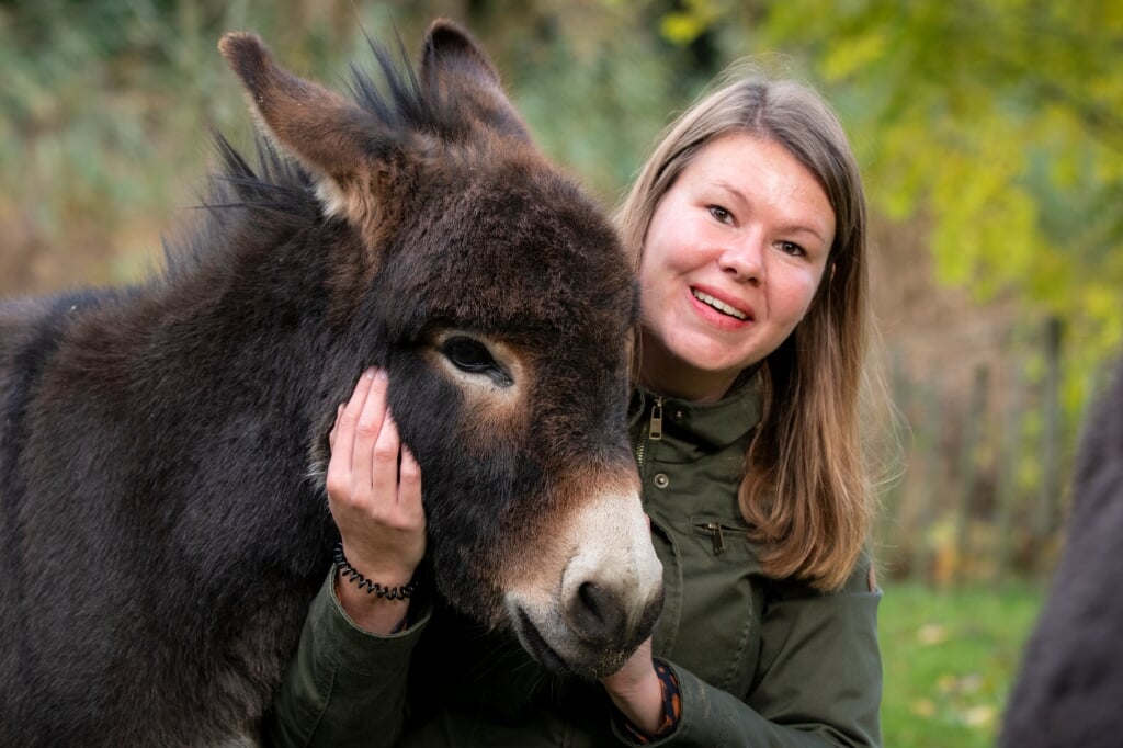  Sacha Wagemaker (32) is elke vrijdagochtend in het Natuurcentrum te vinden.