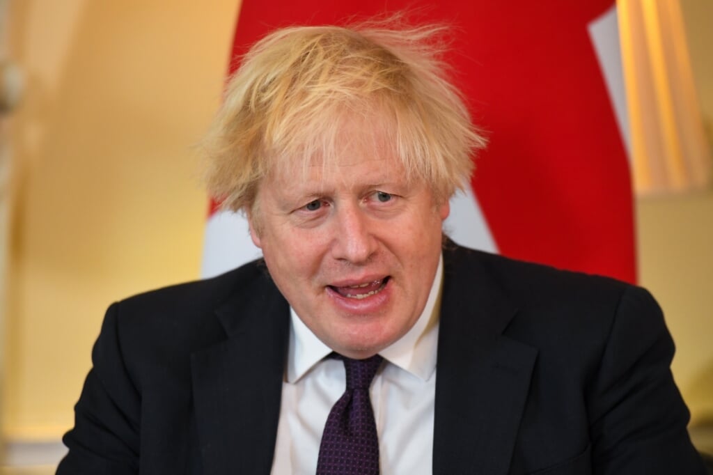 De Britse Boris Johnson verliest in hoog tempo de steun van kiezers.