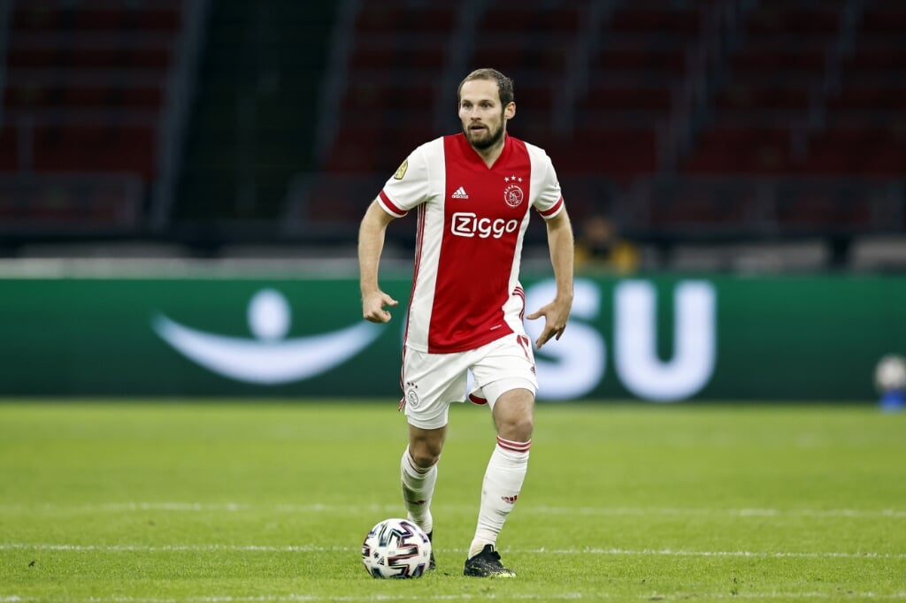 Daley Blind blijft ook de komende seizoenen bij Ajax.