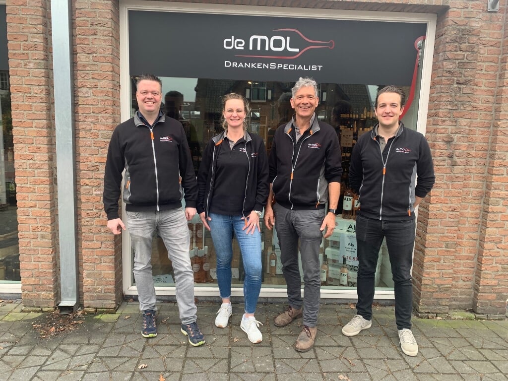 Het team van De Mol DrankenSpecialist.