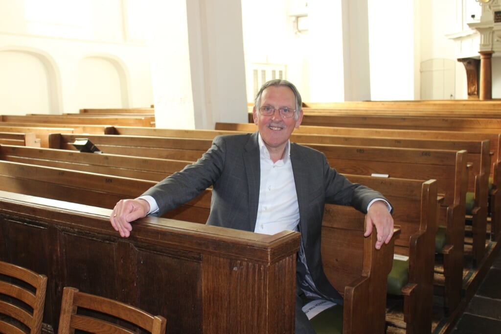 Aart Peters in de Oude Kerk in Barneveld.