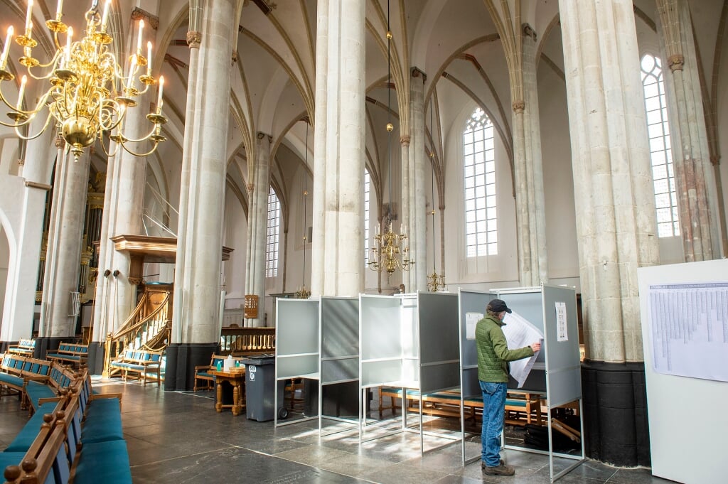 In de Sint Joriskerk kon drie dagen worden gestemd voor de Tweede Kamerverkiezingen. 