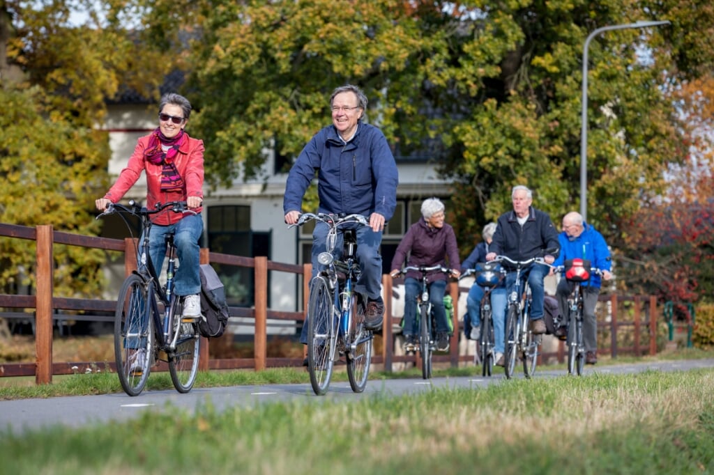 De fietsinformatiedag maakt deel uit van het programma Doortrappen: veilig fietsen tot je 100e. 