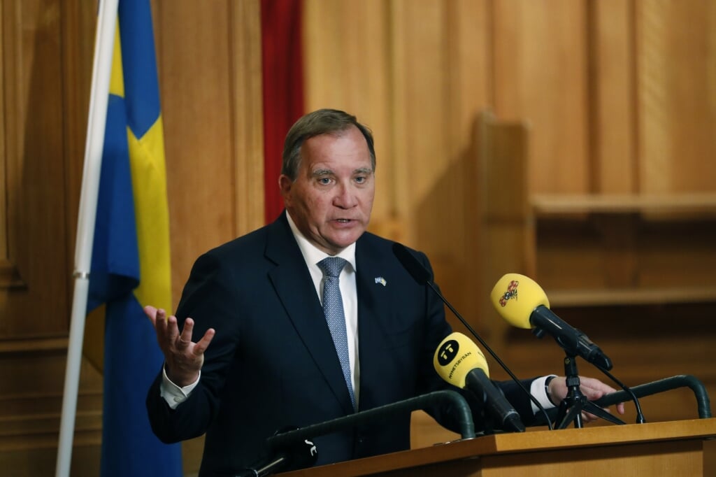 2021-07-07 15:31:12 epa09424510 (FILE) - Social Democrat Leader Stefan Lofven speaks during a press conference after the parliament has voted for him as Prime Minister, in Stockholm, Sweden, 07 July 2021 (reissued 22 August 2021).  Sweden's Prime Minister Stefan Lofven announced on 22 August that he would resign in September of both his roles as a prime minister and as leader of Social Democrats party.  EPA/Christine Olsson SWEDEN OUT SWEDEN OUT *** Local Caption *** 57027945