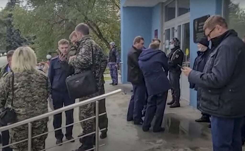 Er vielen zes slachtoffers bij schietpartij de universiteit van Perm.