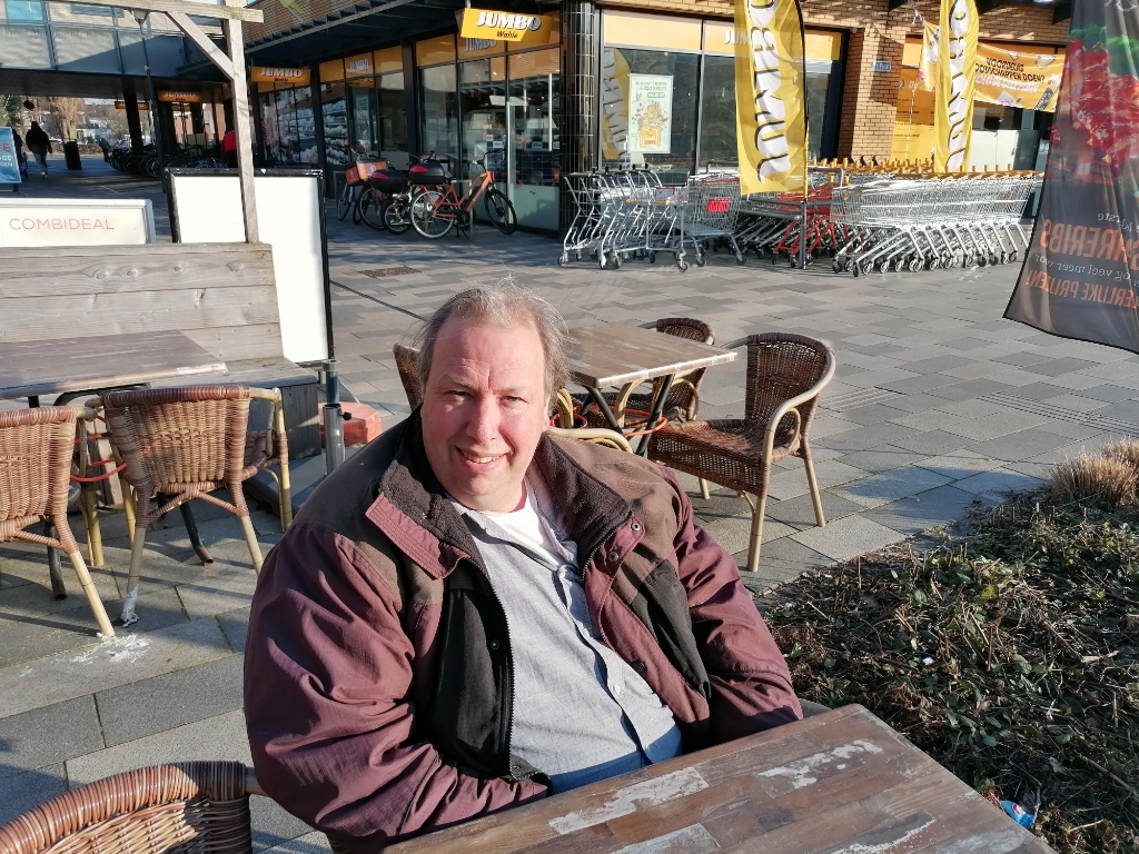 Fred van Ewijk: 'Je kunt in Winkelcentrum De Hamershof alles kopen voor een sfeervol en vrolijk Pasen.'