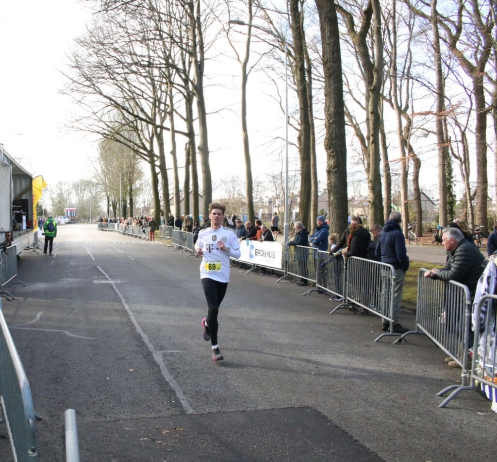 Martijn Smits werd beste Harderwijker op de halve marathon.