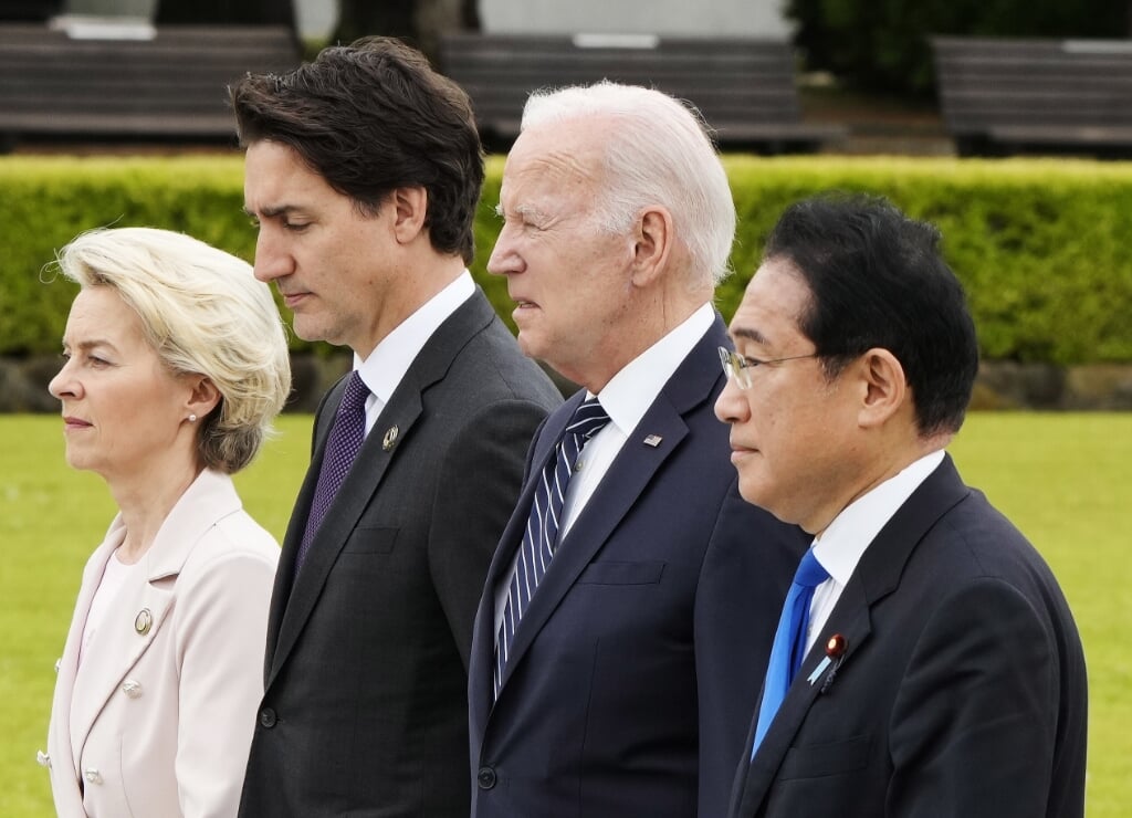 Ursula von der Leyen, de Canadese minister-president  Trudeau, VS-president Biden en de Japanse minister-president Kishida (vlnr).