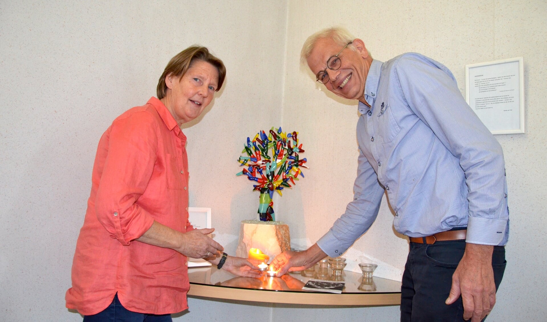 Nederlanders gaan magertjes om met herdenken, vinden Bea Jansen en Hans Lowijde (foto en tekst: Judith Rikken)
