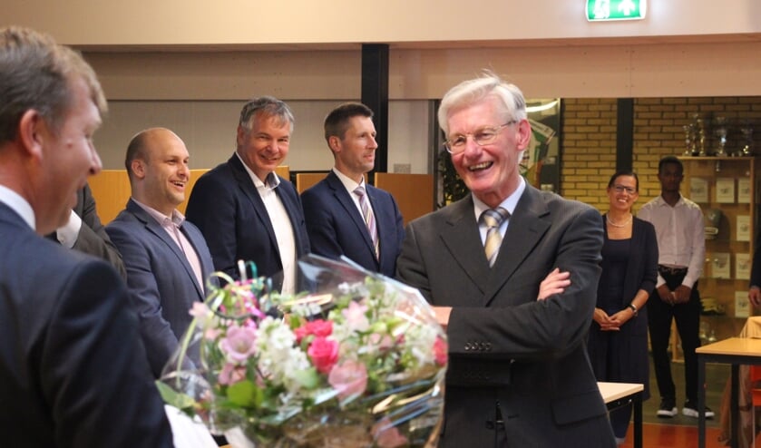 Aart Slobbe kreeg eerder een lintje vanwege zijn zestienjarig raadslidmaatschap.