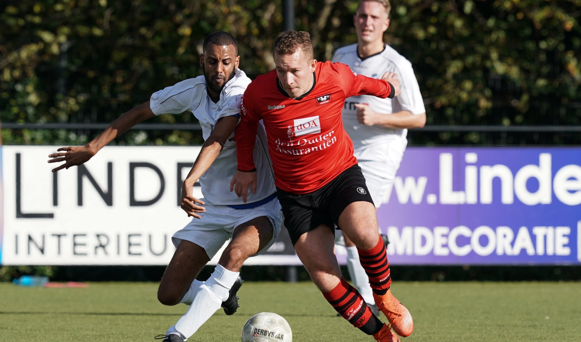 Remco Langerveld maakte de 3-0 tegen VVOR. (foto: Stef Hoogendijk)