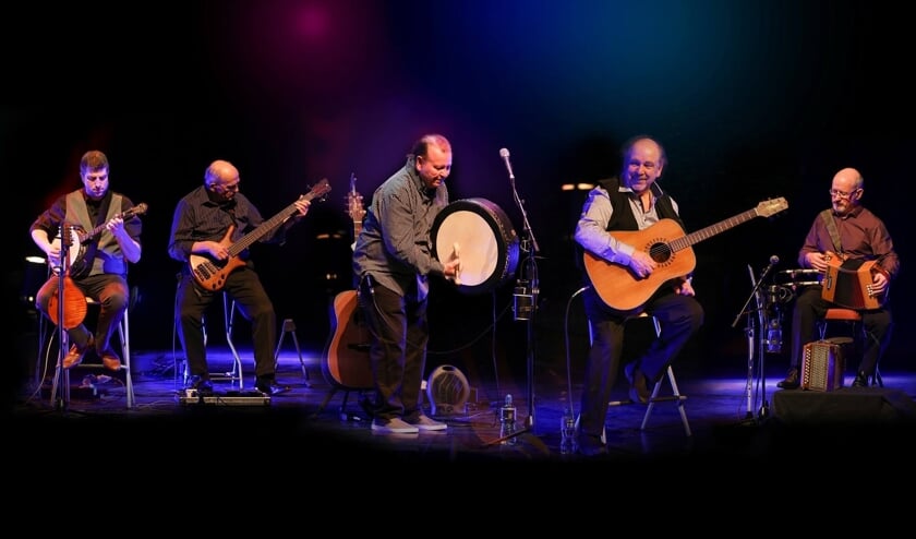 Vooral de emotionele 'love & sad songs' van The Fureys spreken het publiek aan, meent het management van de Ieren.